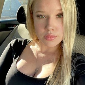 Meet your Posher, Josie